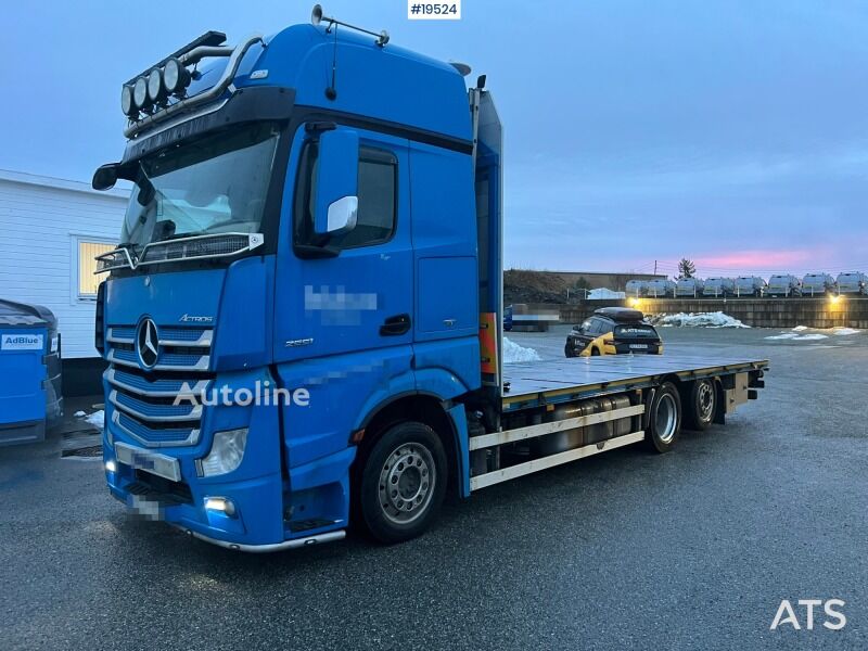 Mercedes-Benz 2551 Actros 6x2 Barracks truck platform truck