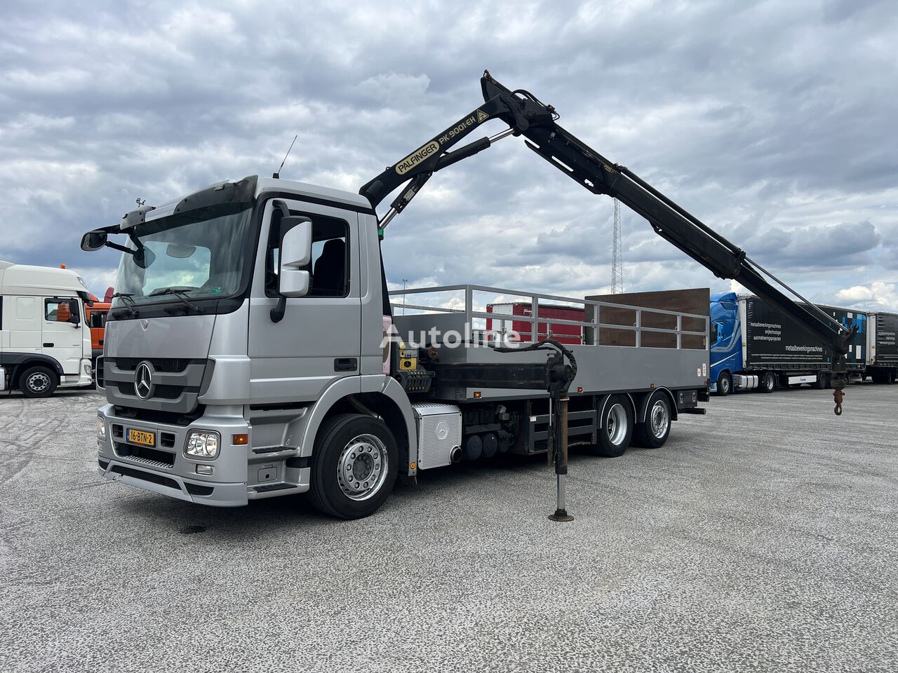 Mercedes-Benz Actros 2548 6x2 Palfinger PK9001EH crane nyitott platós teherautó