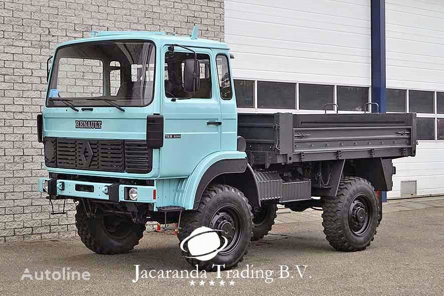 Renault TRM 2000 4x4 platform truck