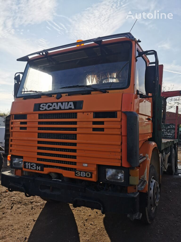 Scania 113H platform truck