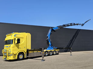 عربة مقطورة مسطحة Scania S580 V8 / 8x4 / FASSI 115 t/m CRANE / RETARDER