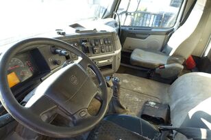 Volvo FH 460 8X4 / HIAB 700 E-6 + FLY JIB 165X-4 KRAAN / 70 TM KRAAN / platform truck for sale - Image 18 | Autoline TH Volvo FH 460 8X4 / HIAB 700 E-6 + FLY JIB 165X-4 KRAAN / 70 TM KRAAN / platform truck | Image 18 - Autoline