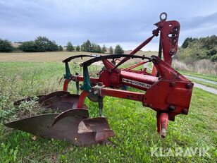 charrue Kverneland 14"