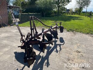 Kverneland Hydren plough