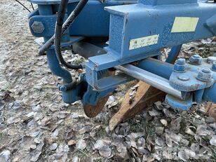 Charrue Överum BT 388 G treskärig med skumrister à vendre - Image 8 | Agroline CA Charrue Överum BT 388 G treskärig med skumrister | Image 8 - Agroline