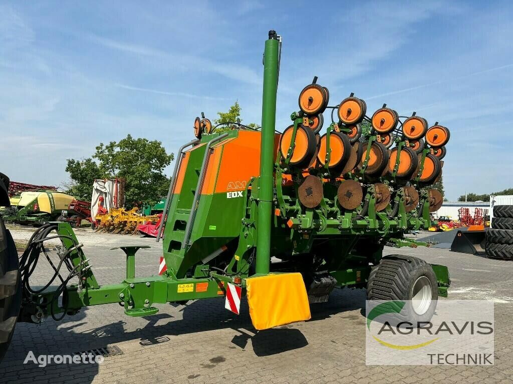 Amazone EDX 6000 TC pneumatic precision seed drill