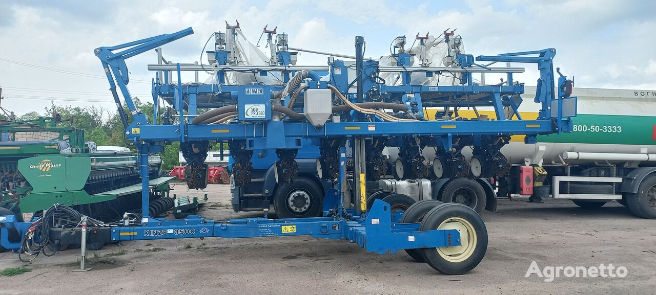 Kinze RAMA Kinze 3500 INTERPLANT 8-15 pneumatic precision seed drill