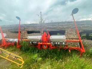 сівалка точного висіву пневматична Kuhn Planter 3