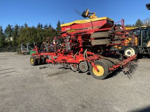 Väderstad RAPID 400P pneumatic precision seed drill