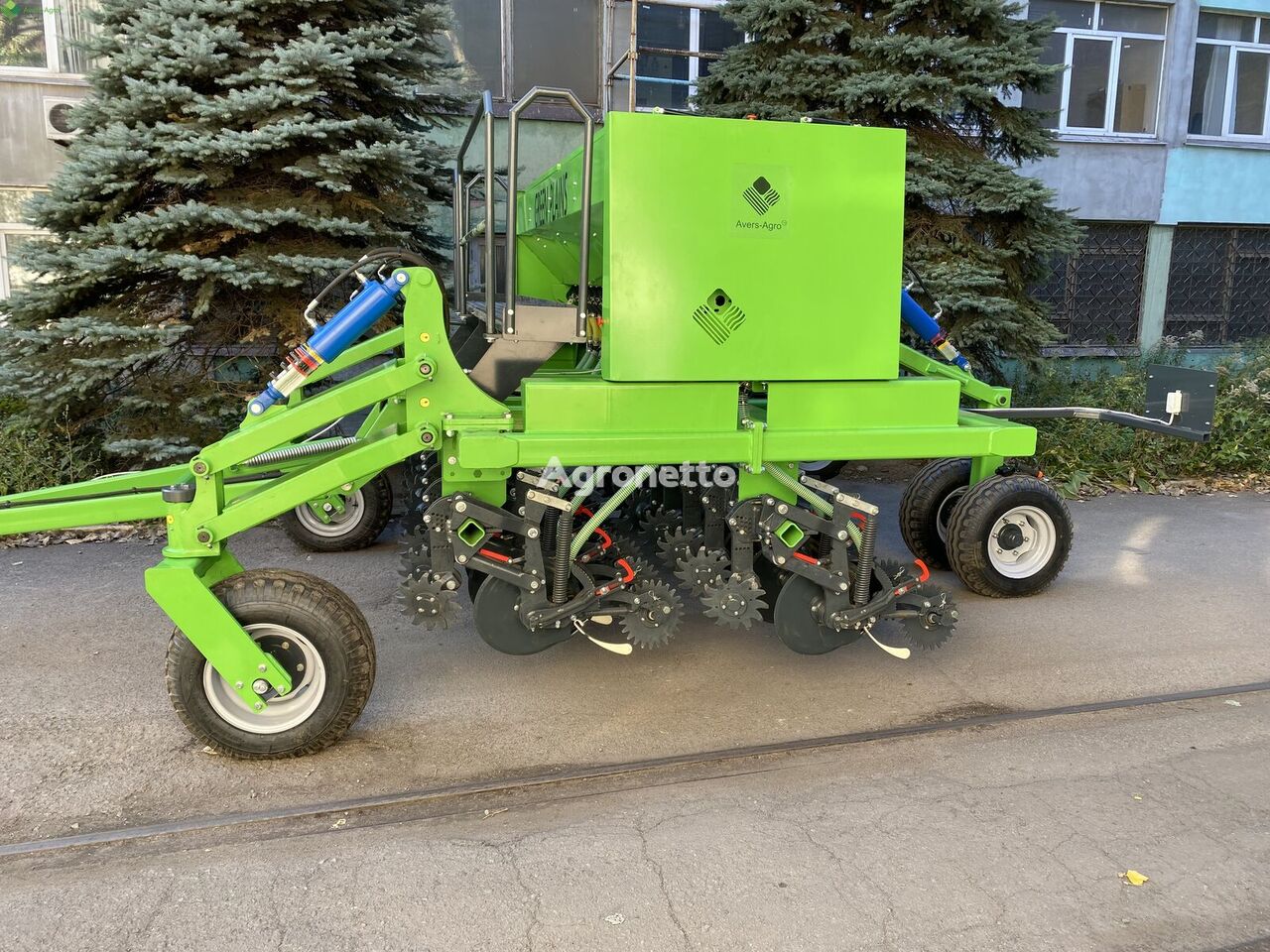 seminatrice pneumatica Avers-Agro Seeder monodisc Green Plains SD 2.7 nuova