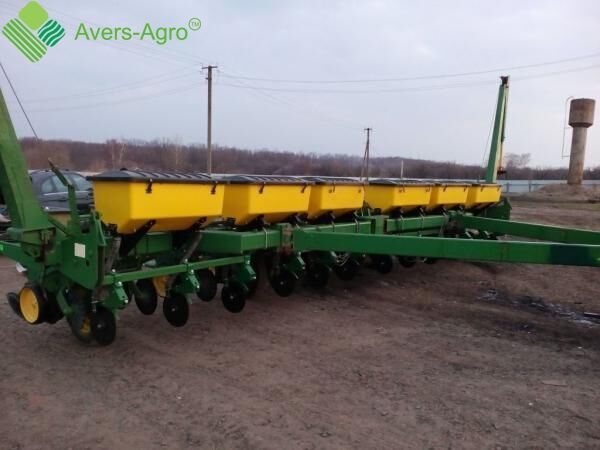 новая сеялка сплошного высева пневматическая The system of making a dry fertilizer 6 sections