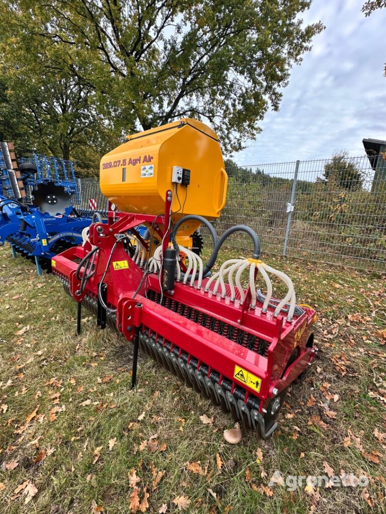 Vredo 329.07.5 Agri Air pneumatic seed drill