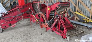 Juko Potato Harvester, P&ouml;yty&auml; kartulikombain