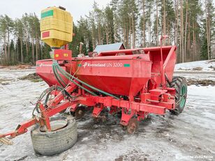Kverneland UN 3200, potato planter, Kauhajoki plantadora de patatas