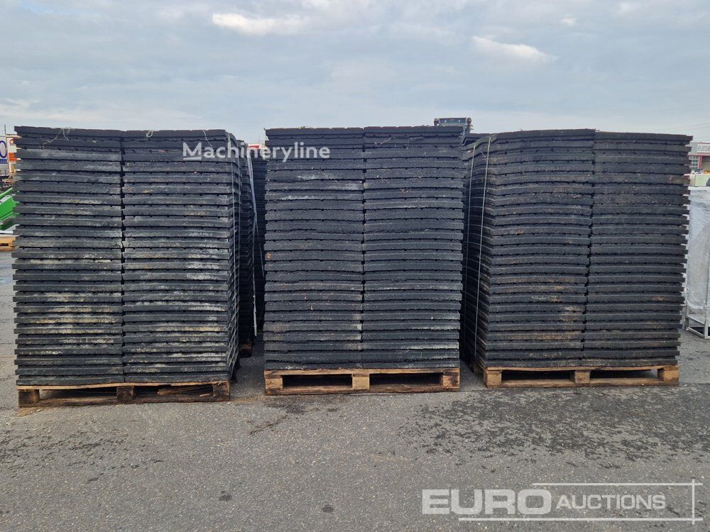 3 palety gumených podlahových dlaždíc, 60 mm x 800 mm x 600 mm (144 kusov) - Machineryline