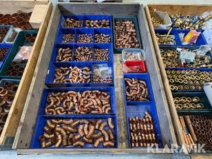 outro material de constru&ccedil;&atilde;o Parti med r&ouml;rkopplingar koppar