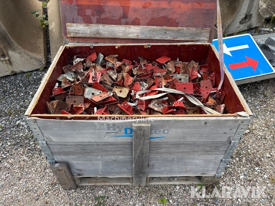 Lås till formstag ca 500st 舗装材料 - Machineryline