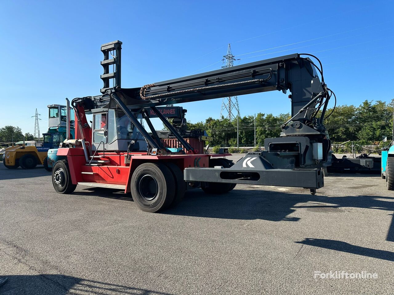 Kalmar DRD100-52S6 Reachstacker