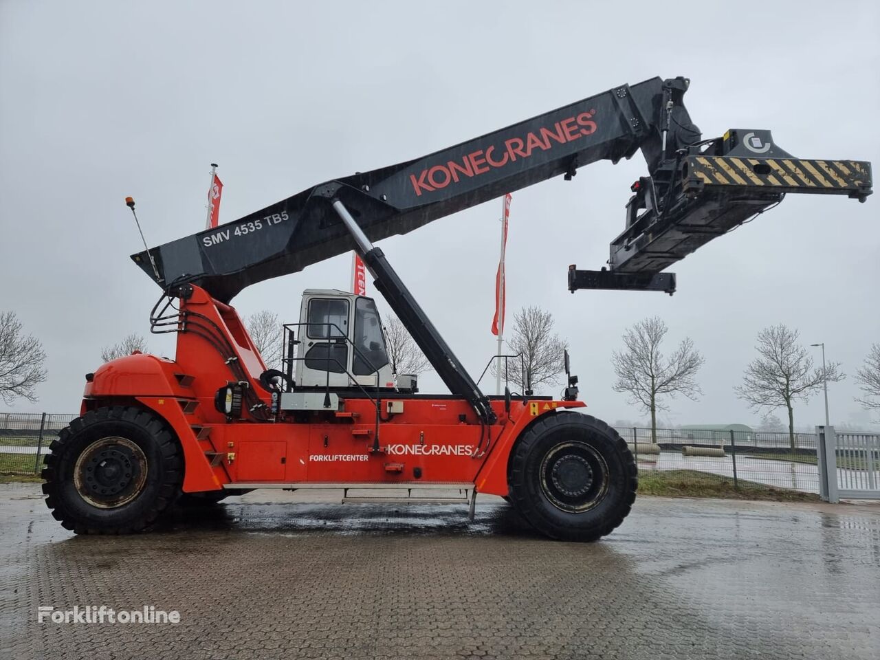 SMV Konecranes 4535 TB5 reach stacker