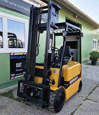 Caterpillar EP25 reach truck