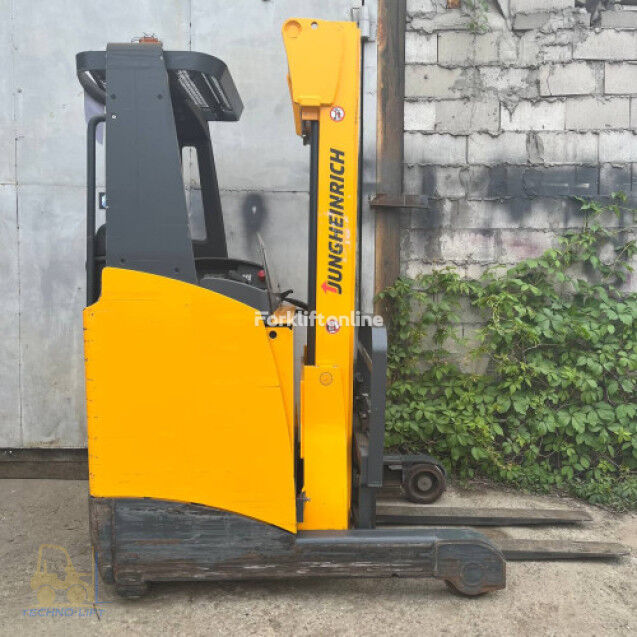 forklift gudang Jungheinrich ETV 112