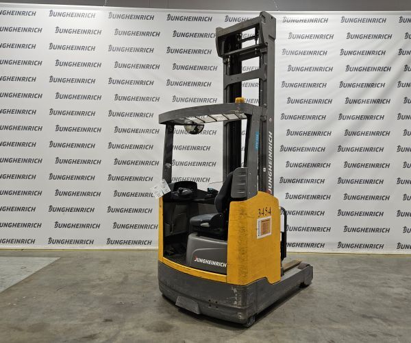 Jungheinrich ETV 216 - 872DZ reach truck