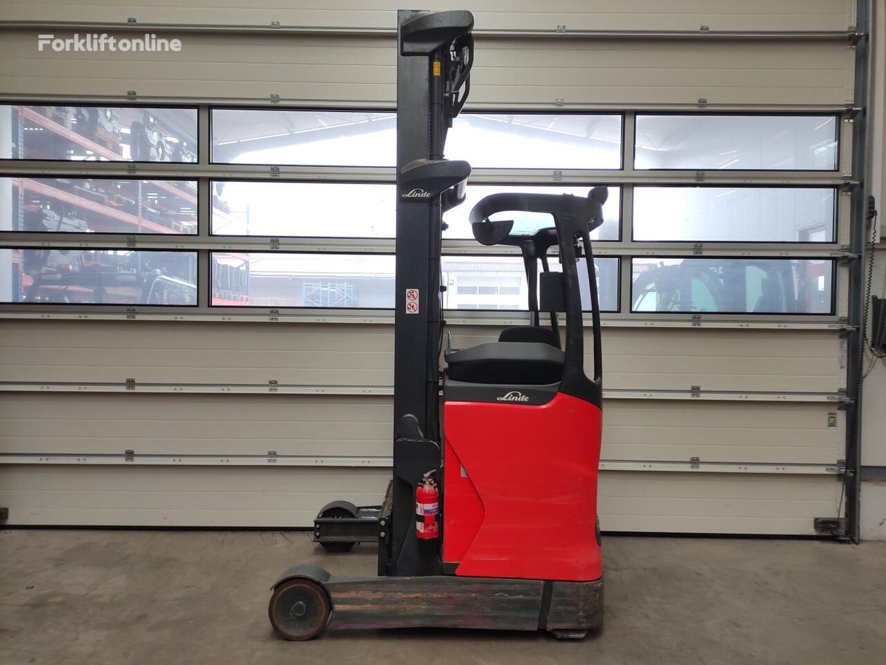 xe nâng Linde R12B-01-1120