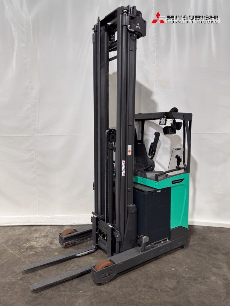 Mitsubishi Elektro reach truck