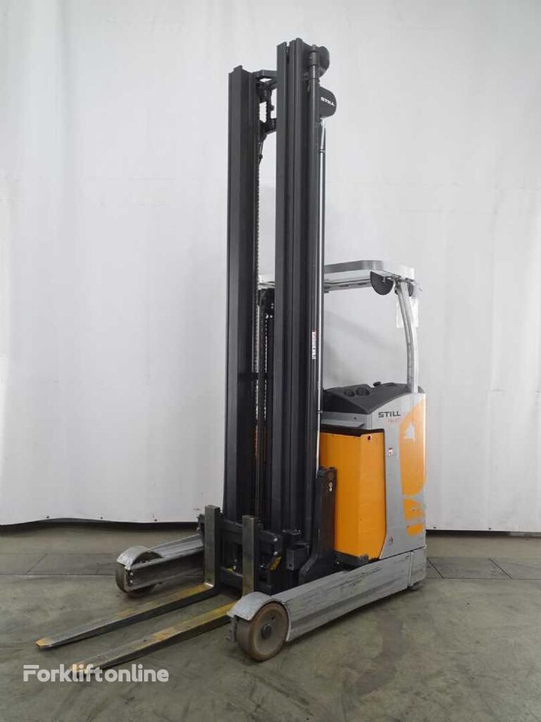 Still FM-X17 reach truck