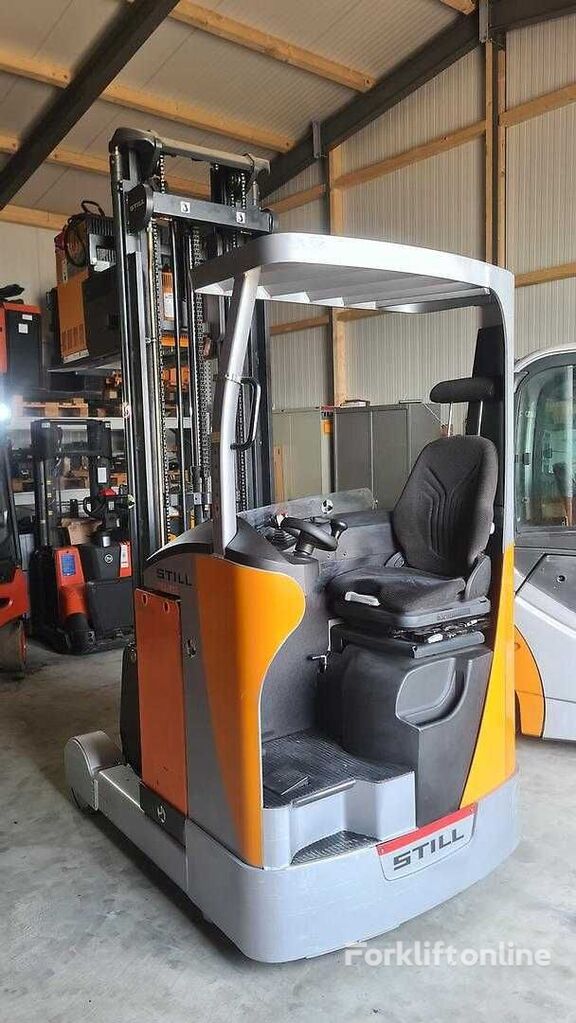 Still FMX12  reach truck