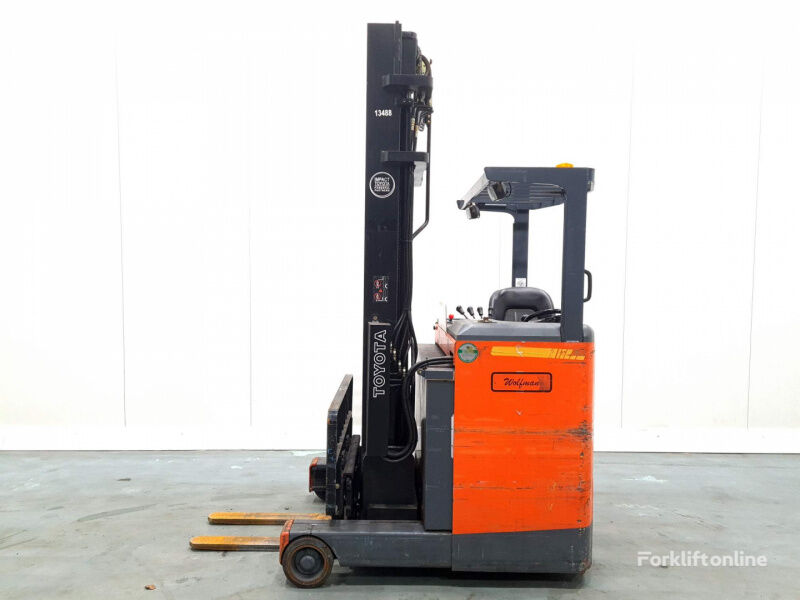 forklift gudang Toyota 6FBRE-12