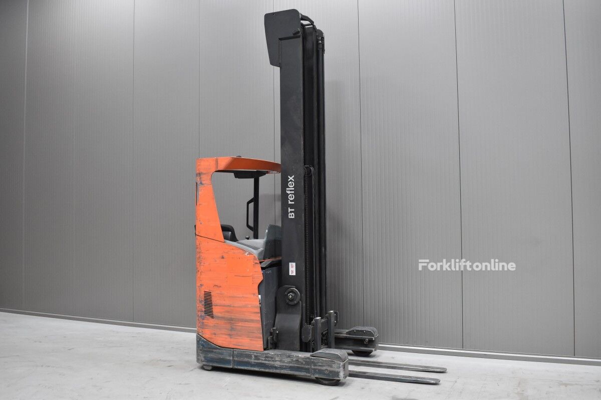 بيع شاحنة الوصول Toyota RRE 140 H | Forkliftonline شاحنة الوصول Toyota RRE 140 H - Forkliftonline