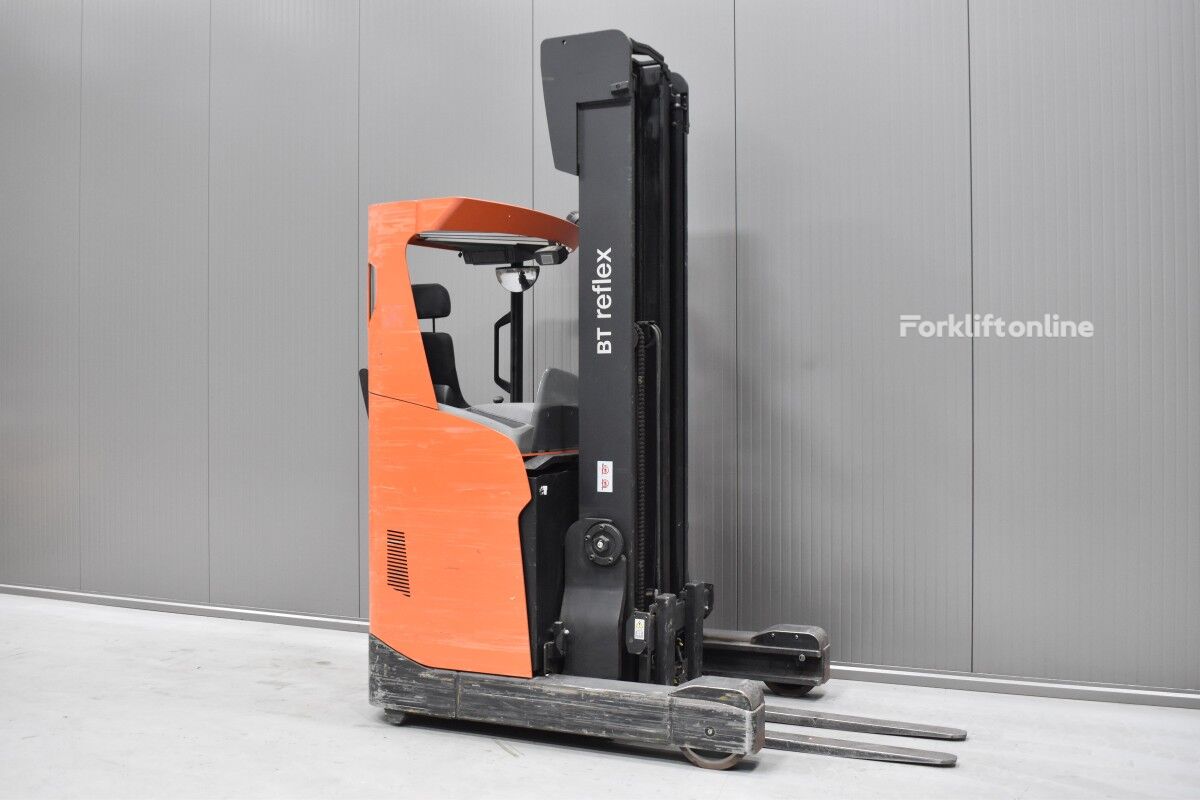 Toyota RRE 160 H reach truck