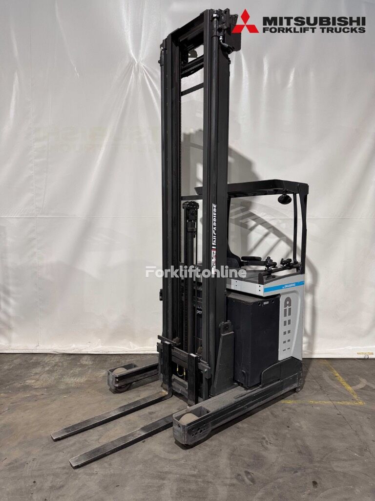 UniCarriers Elektro reach truck