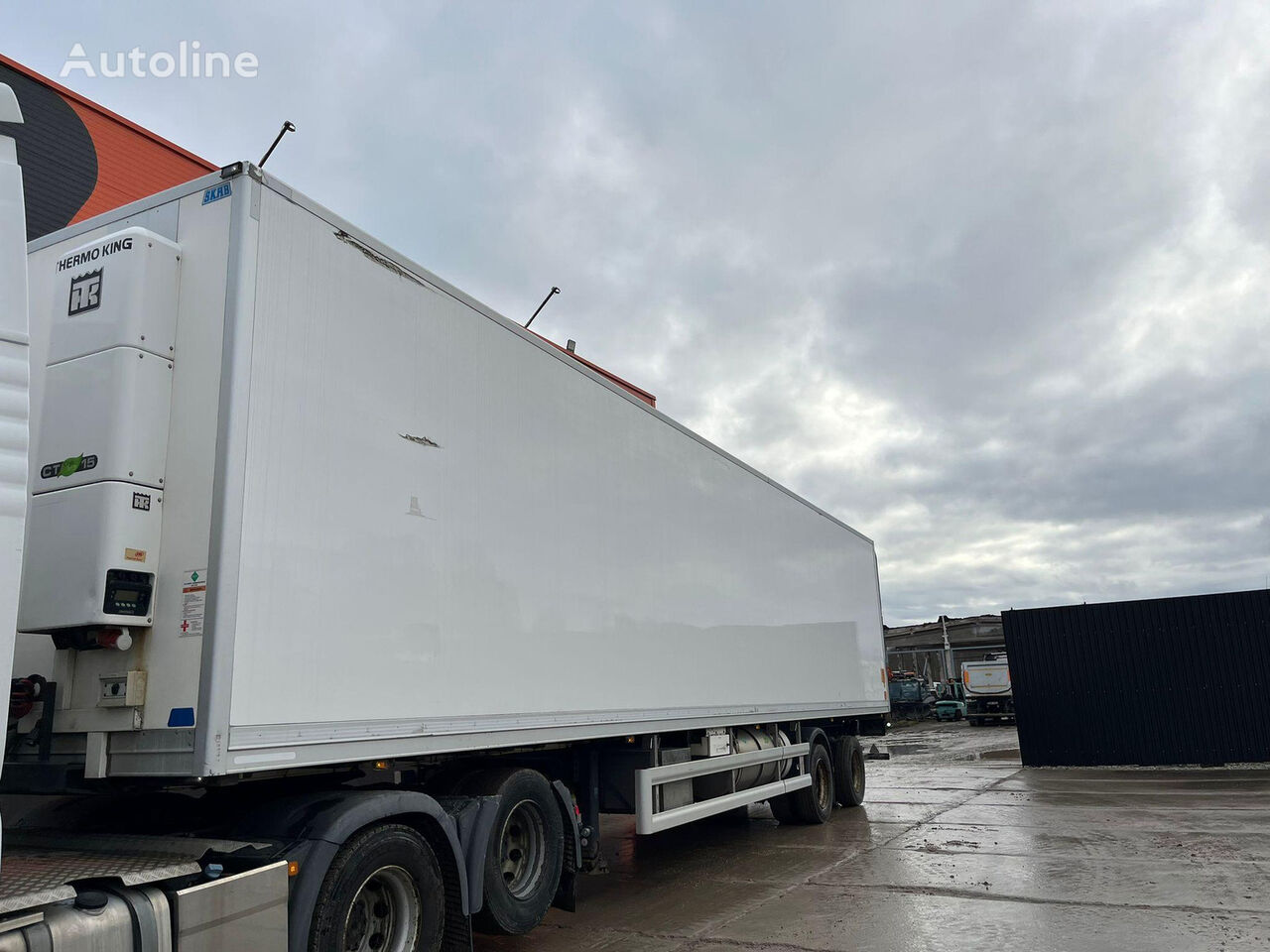 HFR SK20 THERMOKING CT15 / BOX L=13450 mm refrigerated semi-trailer