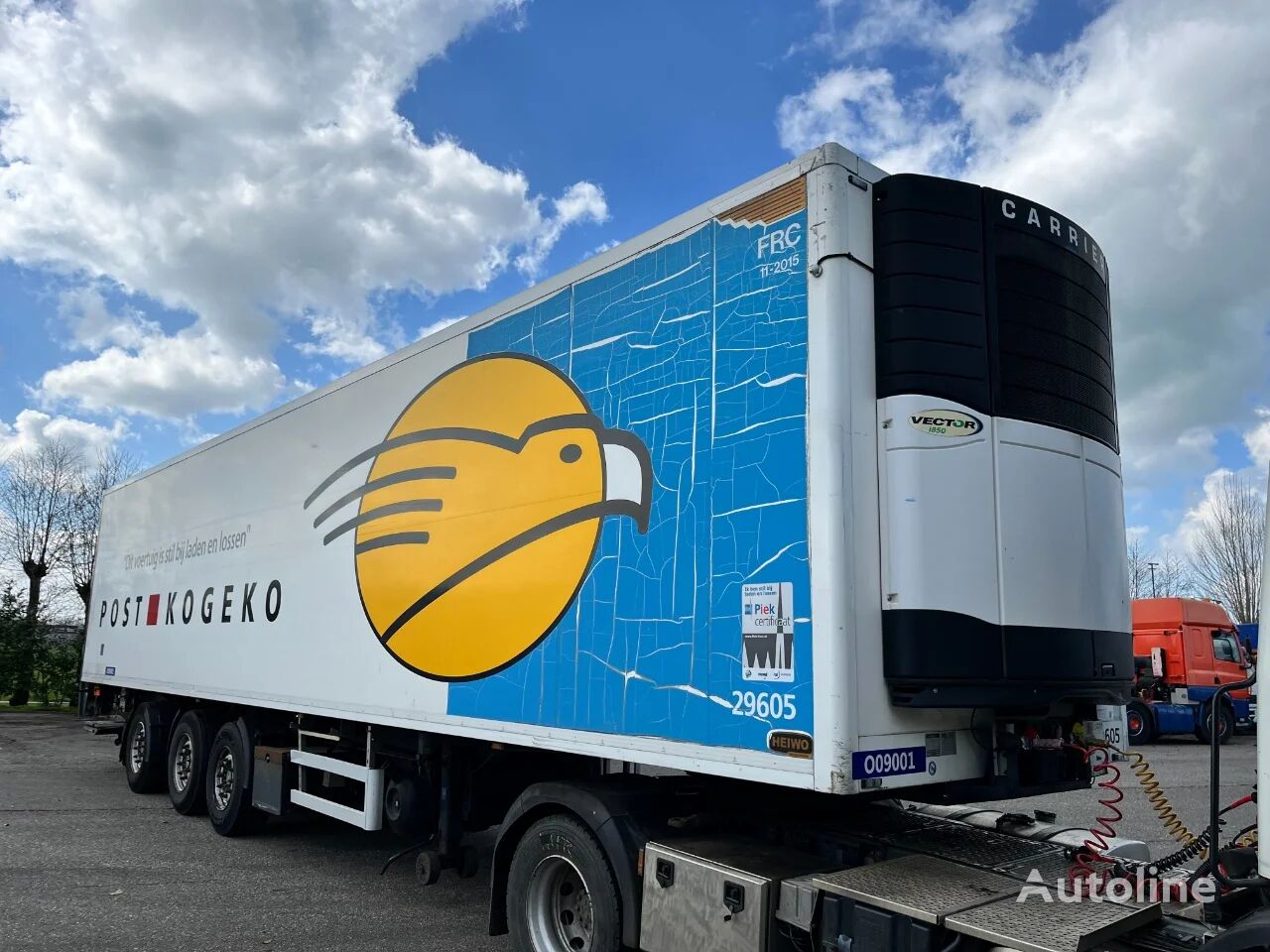 HTF H.T.F. HZO 39 / Laadklep / Stuuras / SAF-assen refrigerated semi-trailer