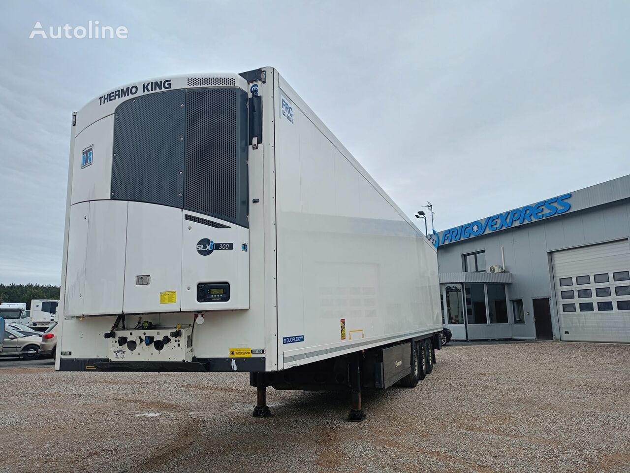 Krone SD  refrigerated semi-trailer