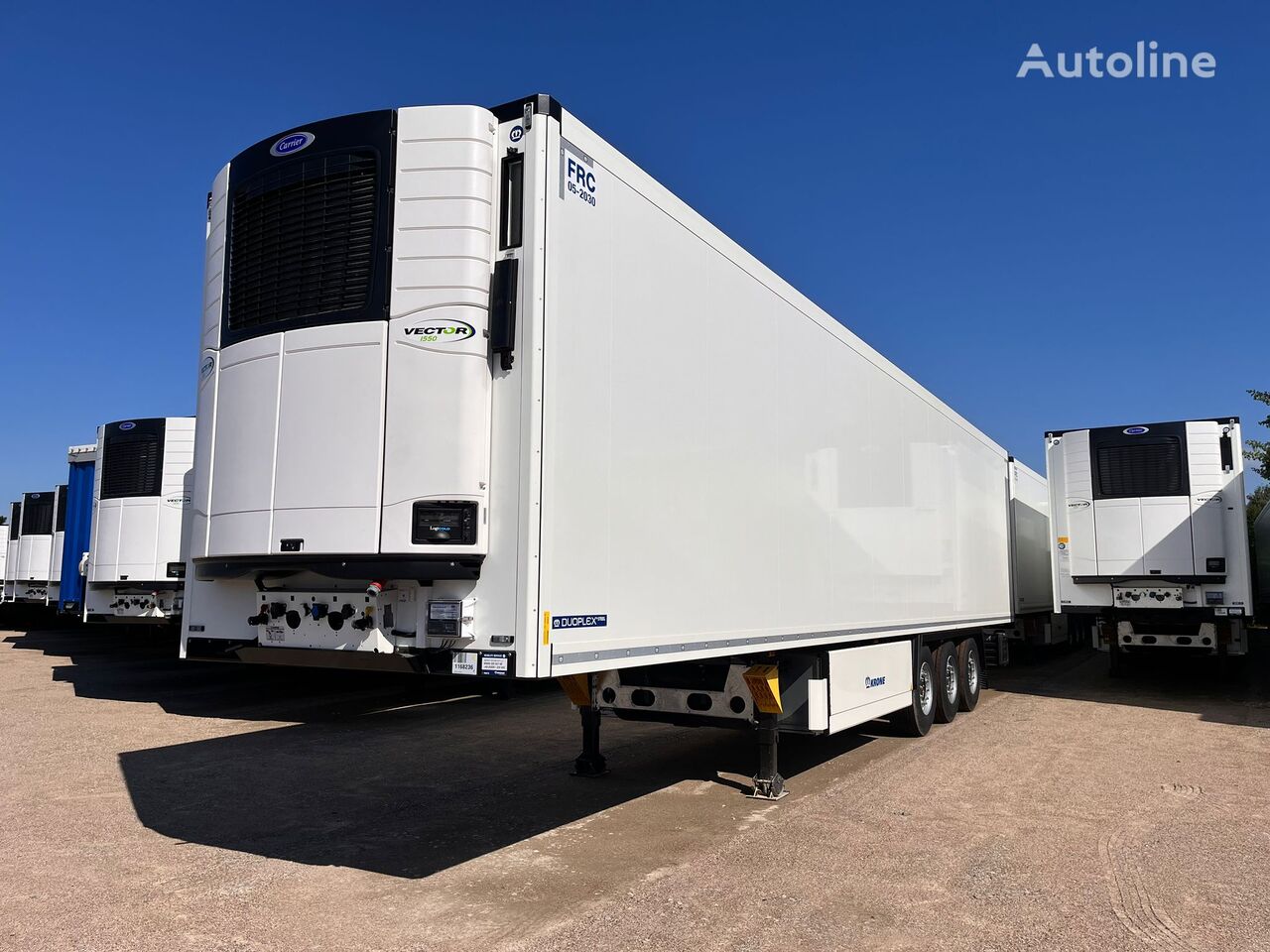 Krone SD  refrigerated semi-trailer