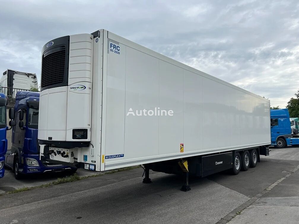 Krone SD , Carrier Vector 1550, Doppelstock, Lift refrigerated semi-trailer