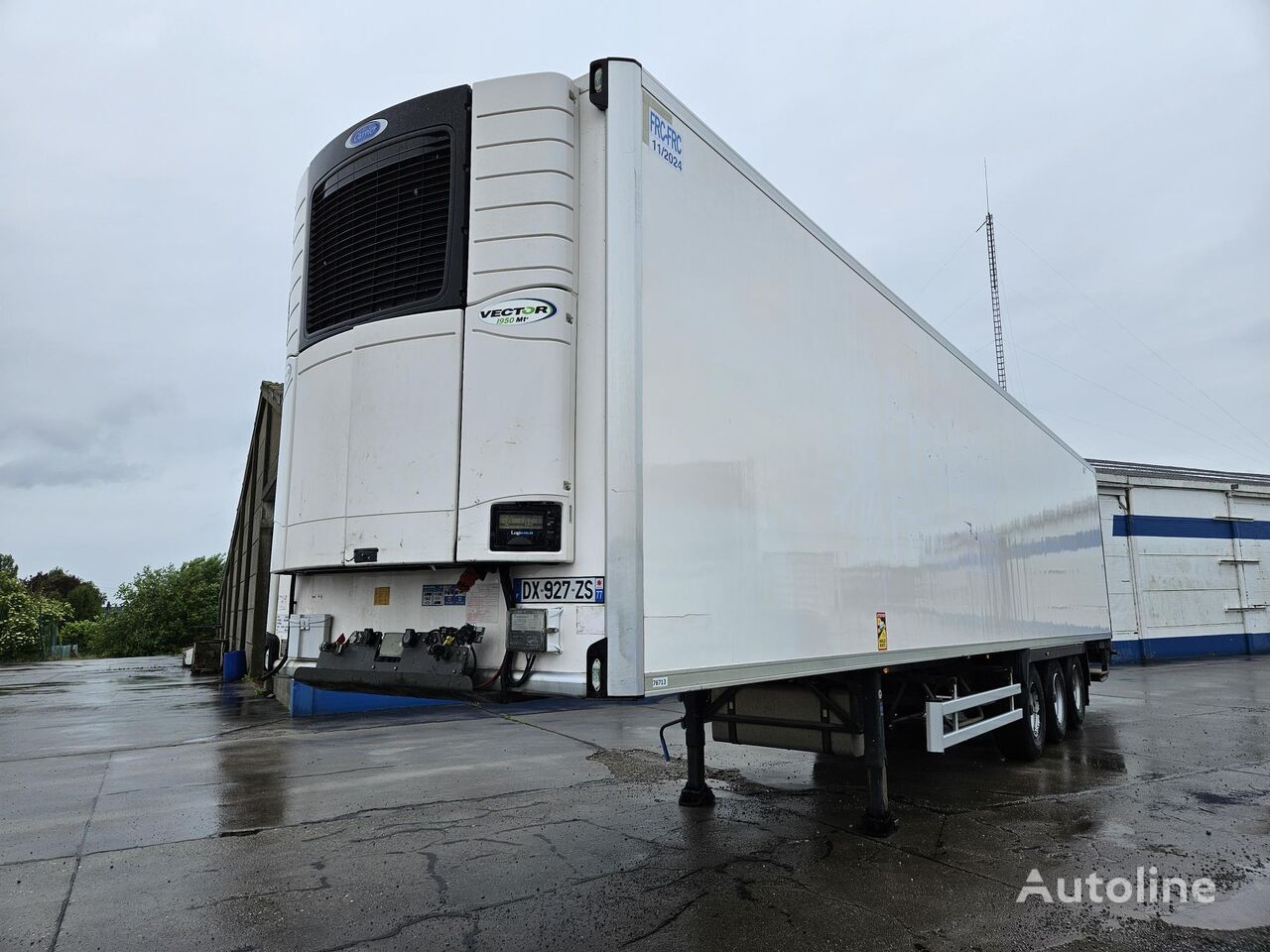 Lamberet LVFS3 refrigerated semi-trailer