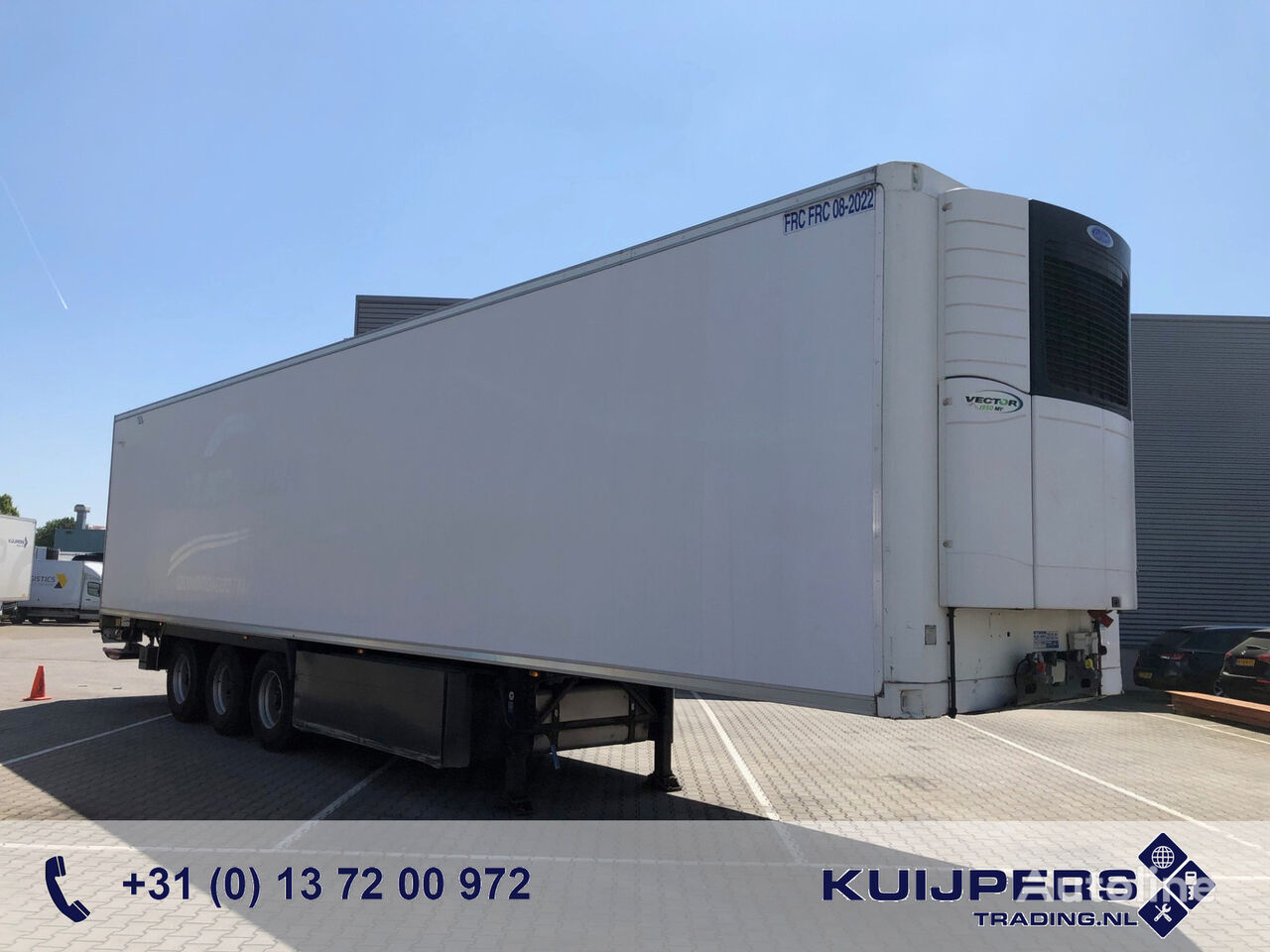 Lamberet SR2L-4T8 / Carrier Vector 1950 Multi Temp refrigerated semi-trailer