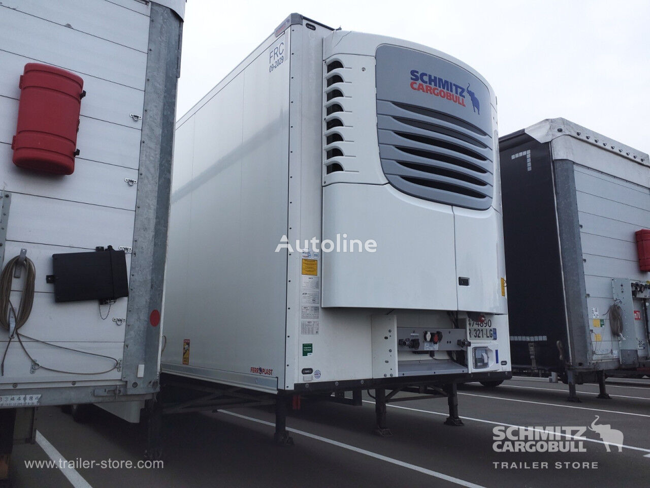 Schmitz refrigerated semi-trailer