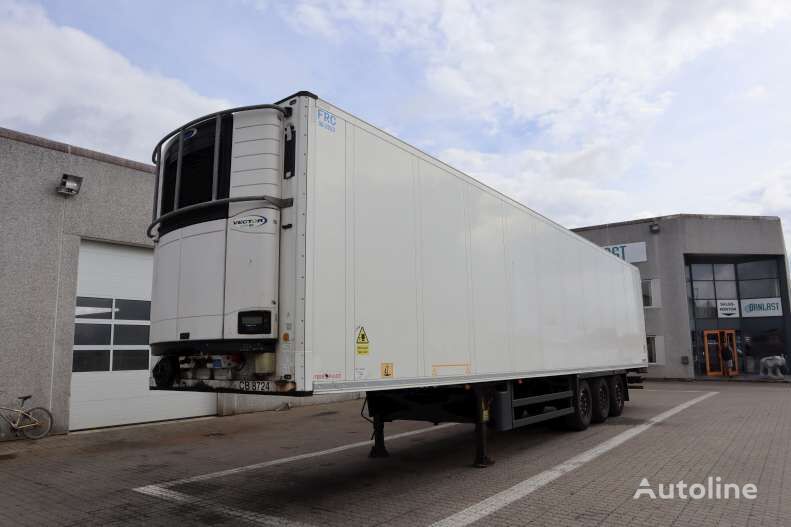 Schmitz 33 pl refrigerated semi-trailer