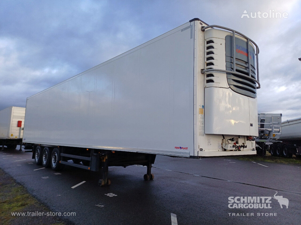 Schmitz Cargobull refrigerated semi-trailer