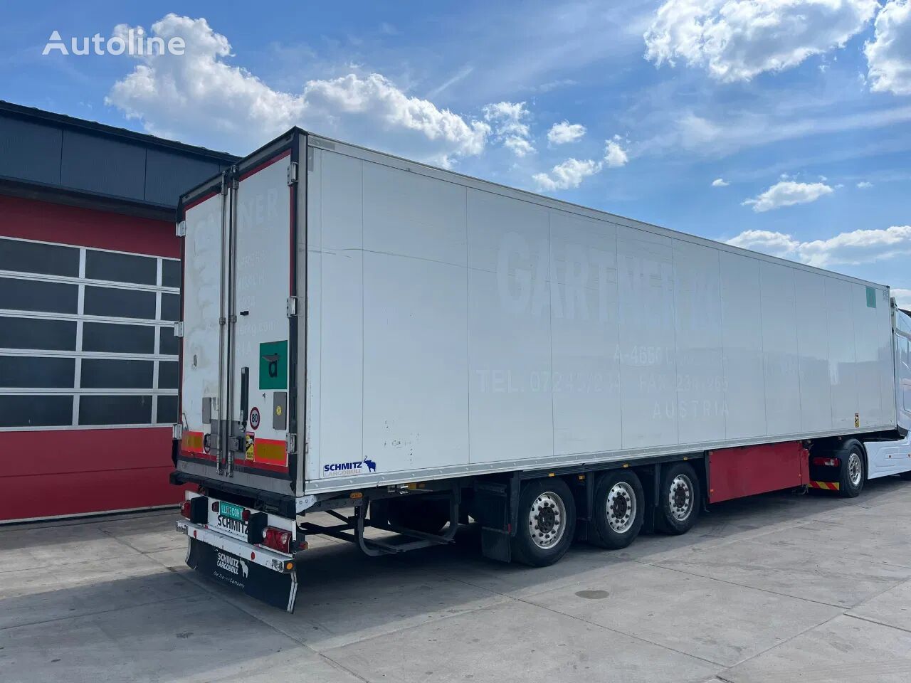 العربات نصف المقطورة شاحنة التبريد Schmitz Cargobull 3 axle frigo THERMO KING Spectrum Multi Temp