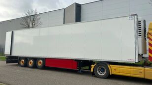 polprikolica hladilnik Schmitz Cargobull Double temp , low hour , tussenschot , new service