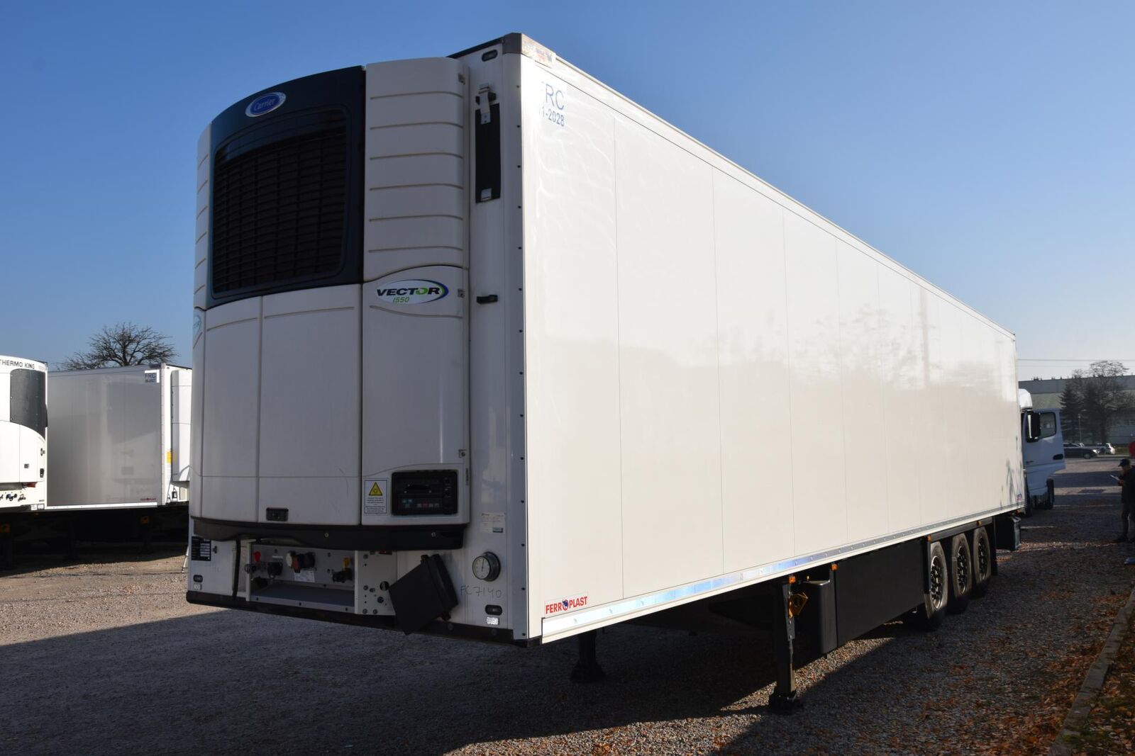 Schmitz Cargobull FP 60  refrigerated semi-trailer