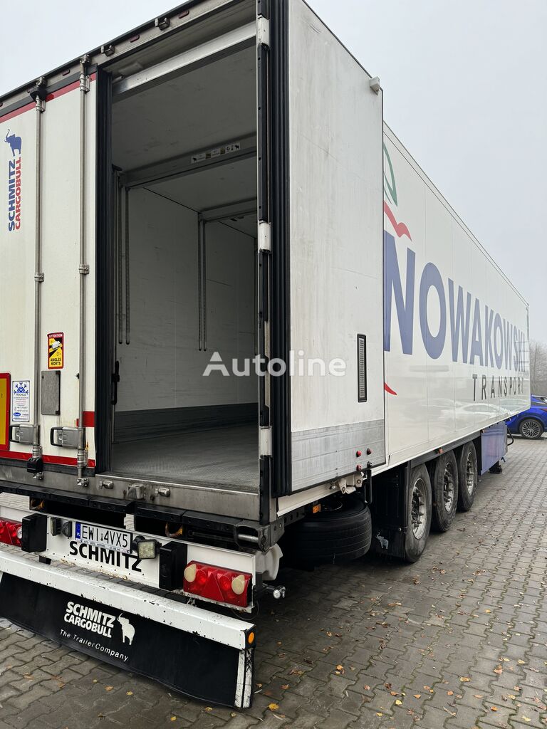 Schmitz Cargobull SCB S3B refrigerated semi-trailer