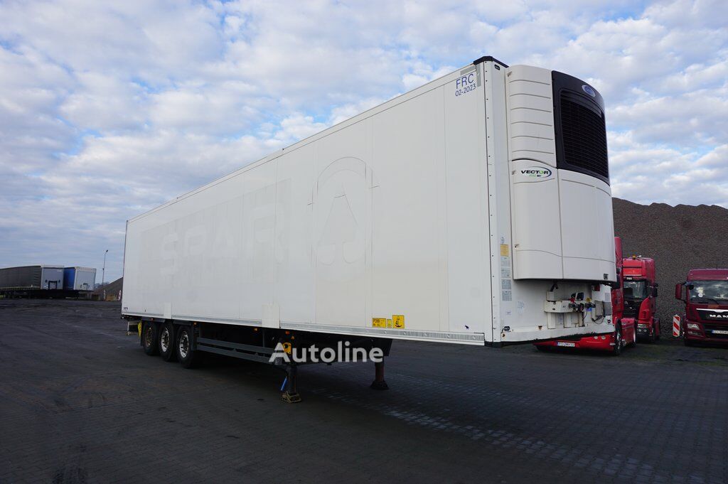 العربات نصف المقطورة شاحنة التبريد Schmitz Cargobull SCB*S3B - Autoline