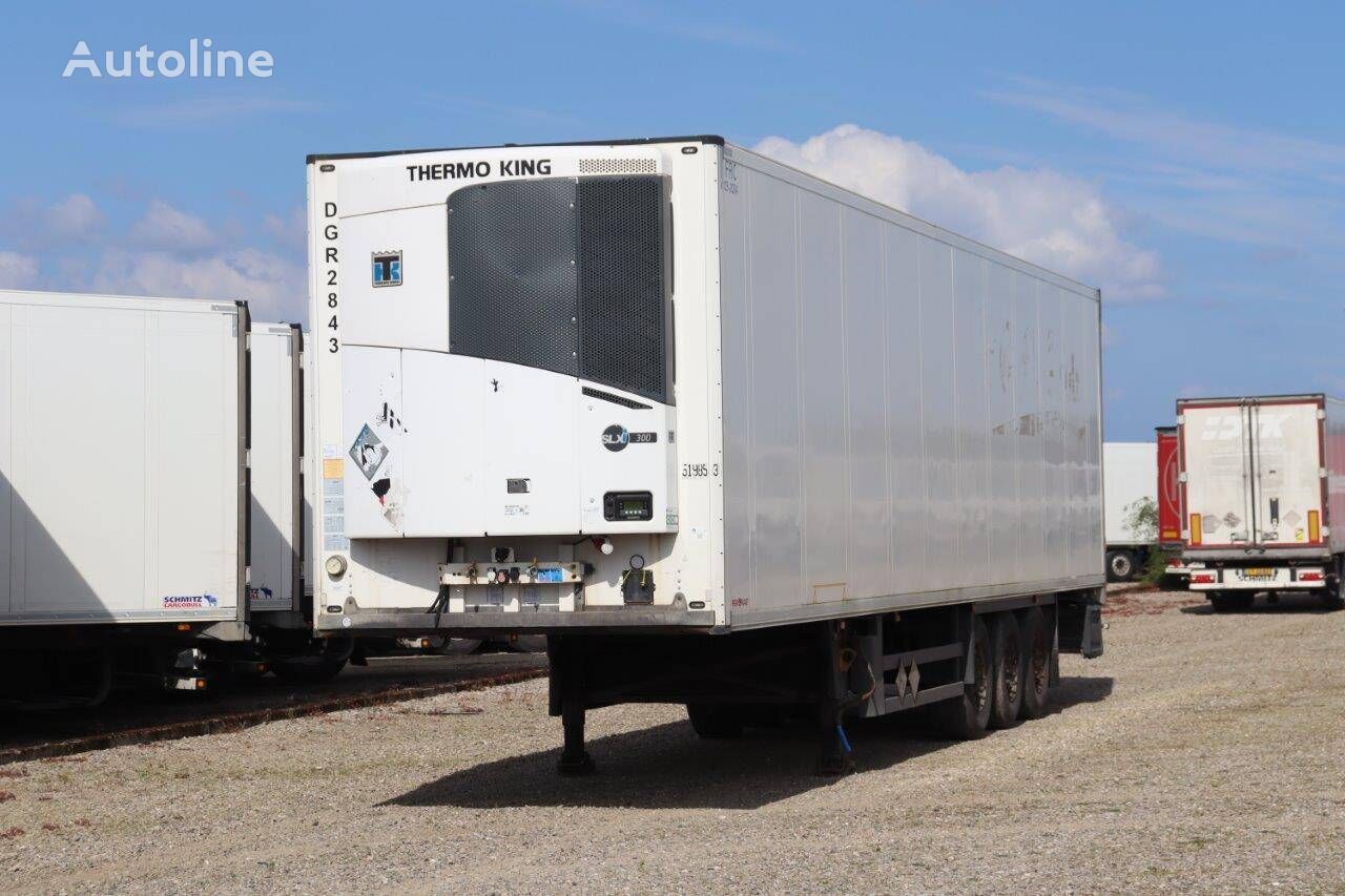 Schmitz Cargobull SCB*S3T refrigerated semi-trailer